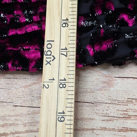 Dundas X Revolve Velvet Leopard Print Long Sleeve Crop Top Medium - Picture 6 of 6